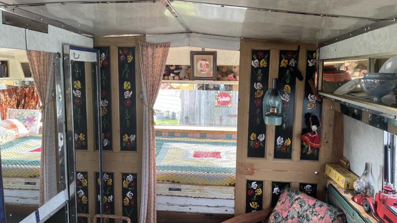 2 X Double Bed Glamping Wagon At Dalby Forest Scarborough Exterior foto